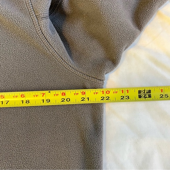 Lululemon On the Move Relaxed Fit Fleece Pullover Gray Hoodie Size 8 - Picture 10 of 11